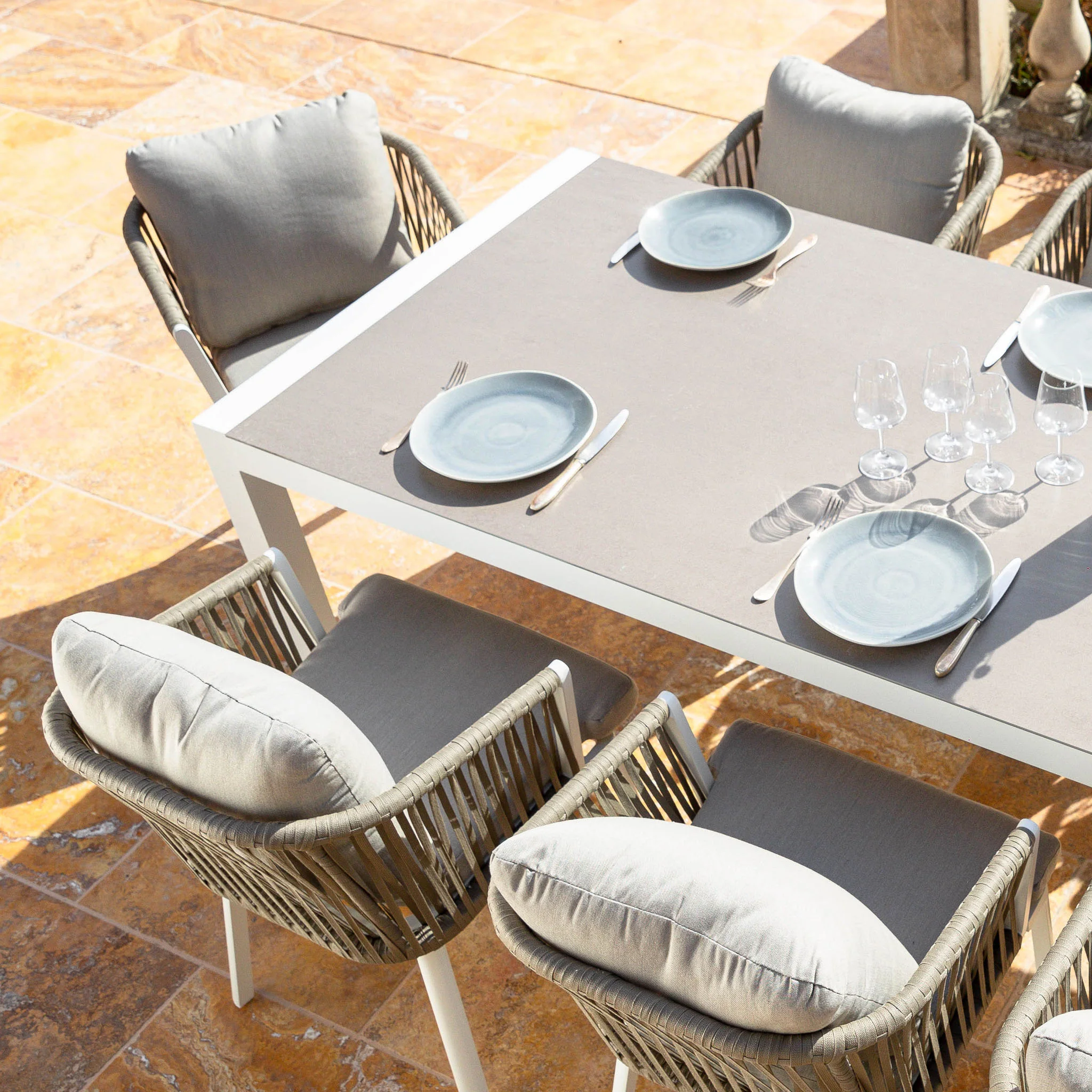 Table de jardin extensible 12 places Aluminium Amalfi - 3 dimensions (195/240/300X96) - Image 6